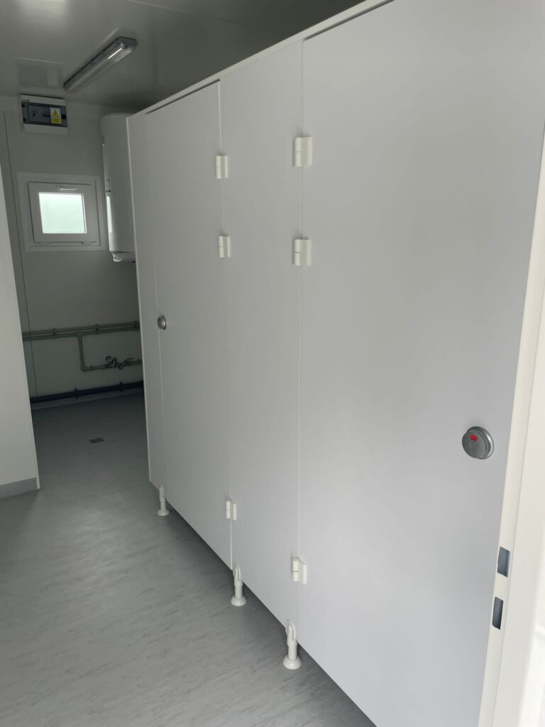 Offre 114 Conteneur sanitaire combiné