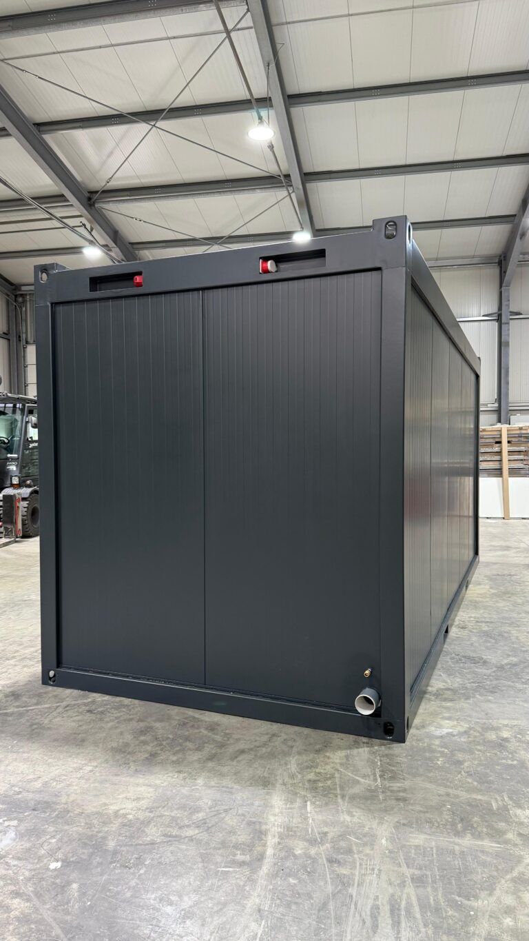 Bürocontainer´20 Fuß mit WC-TRakt - Fabrikenu