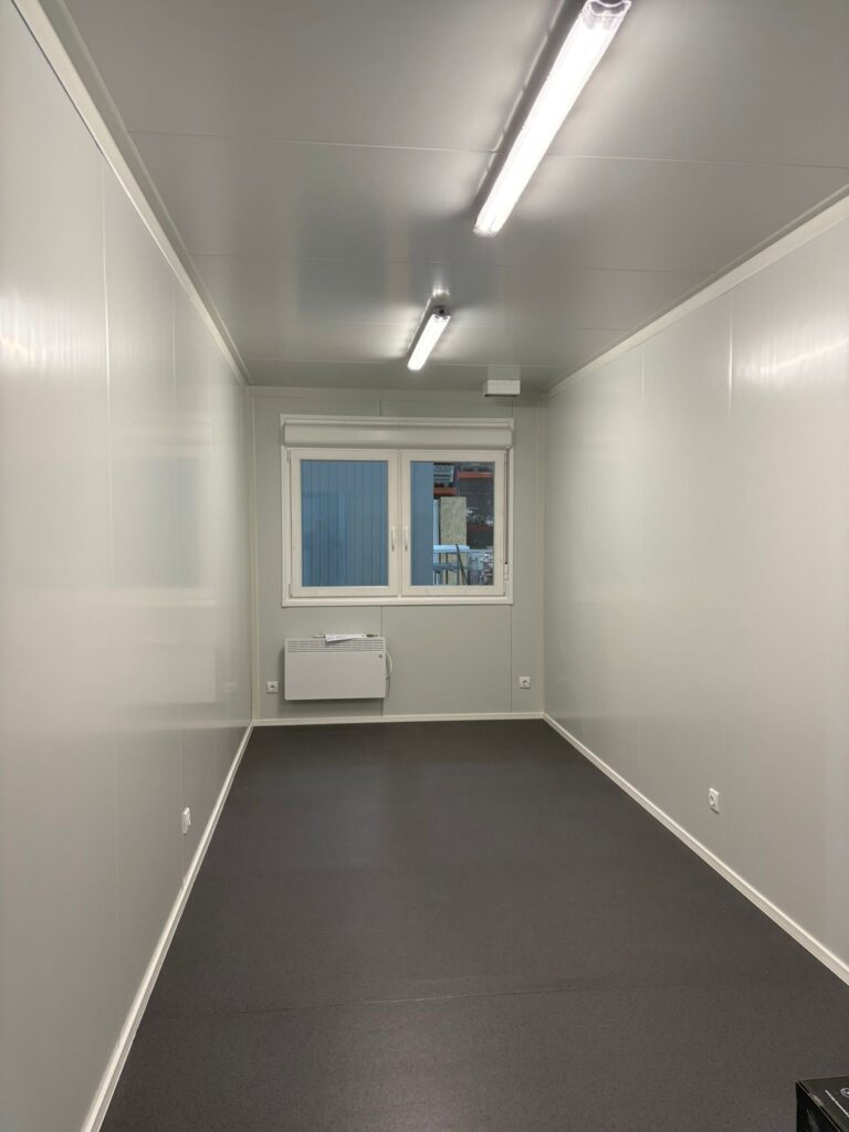 Bürocontainer fabrikneu 6,0 x 2,5m (5)